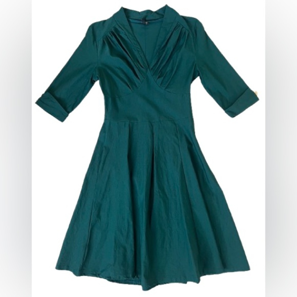 Miusol Green Vintage Style Midi Dress
Size Small - Picture 3 of 8